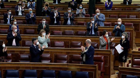 当地时间3月18日，西班牙众议院在经过最终投票之后，以202票赞成、141票反对的结果通过了安乐死法规。